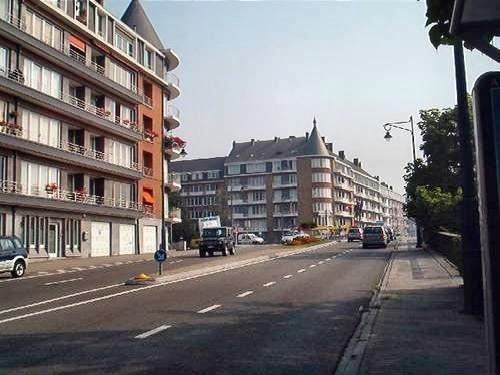 namur2003054