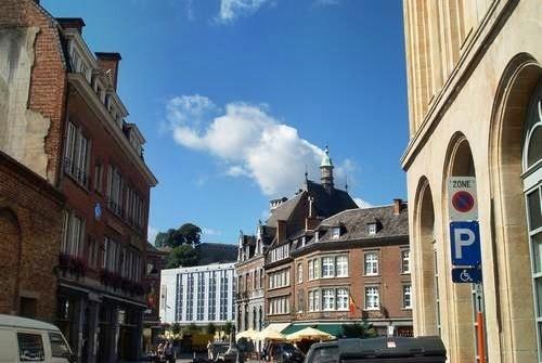 namur2003078