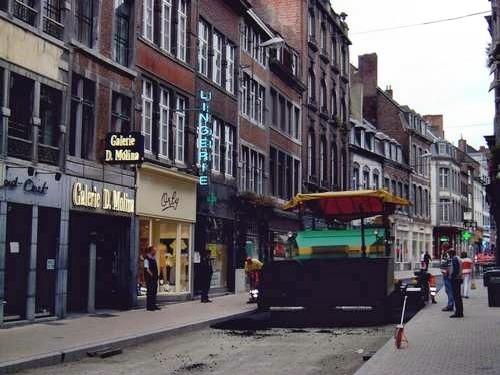 namur2003262