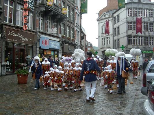 namur2004018