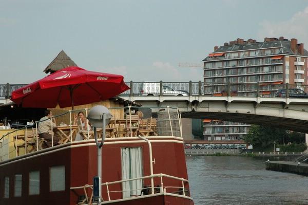 namur2004079
