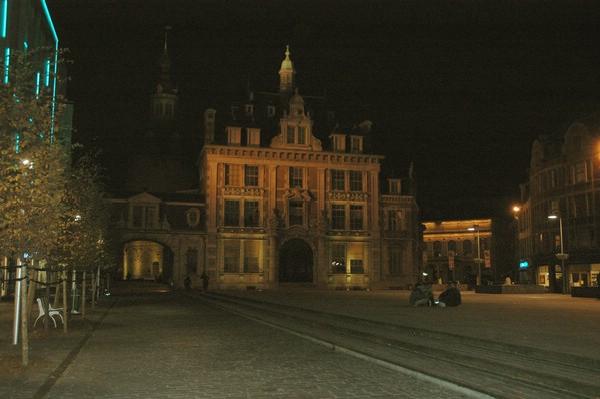 namur2004180