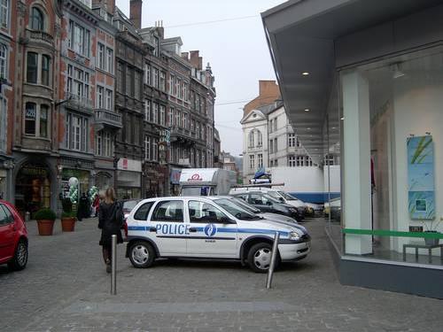 namur2004334