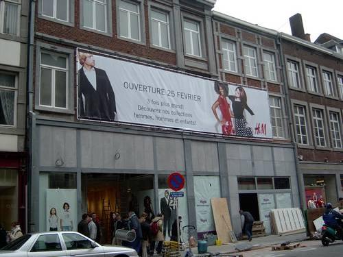 namur2004354