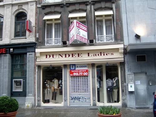 namur2004394