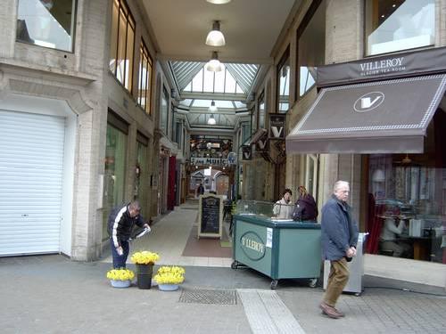 namur2004398