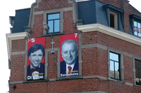 namur2004443