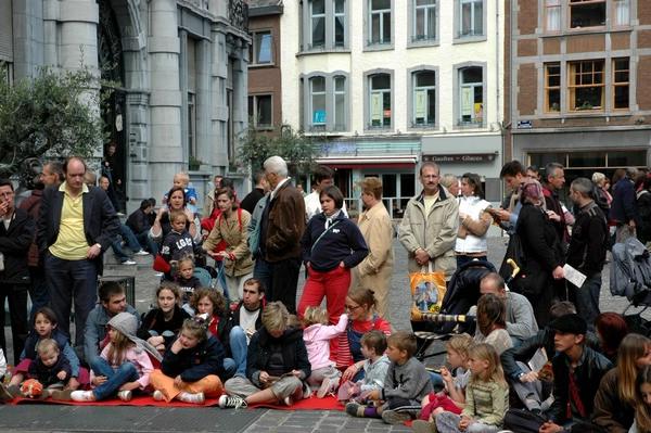 namur2004481