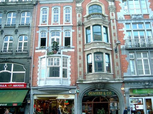 namur2004500