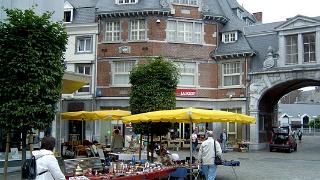namur2004035