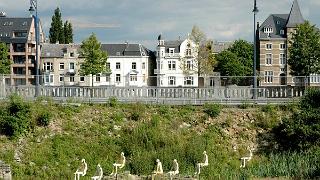 namur2004482