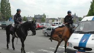 namur2004504