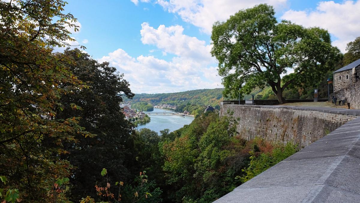 namur1208180076