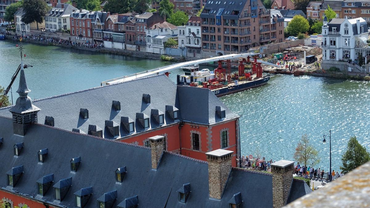 namur1208180086