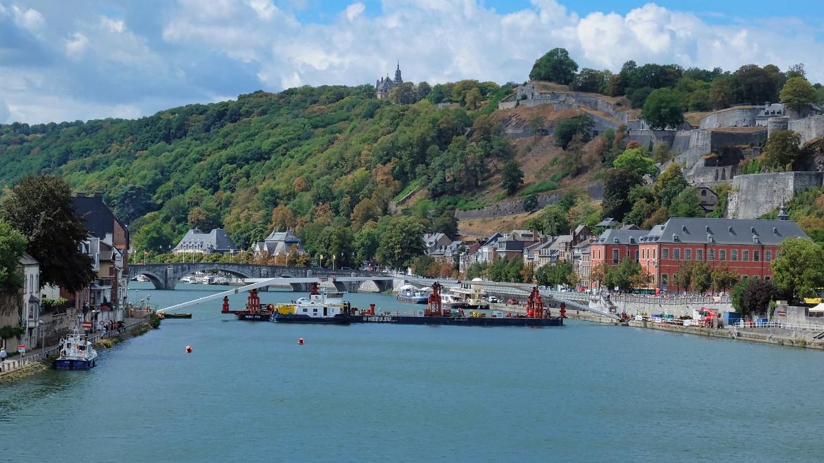 namur1208180106