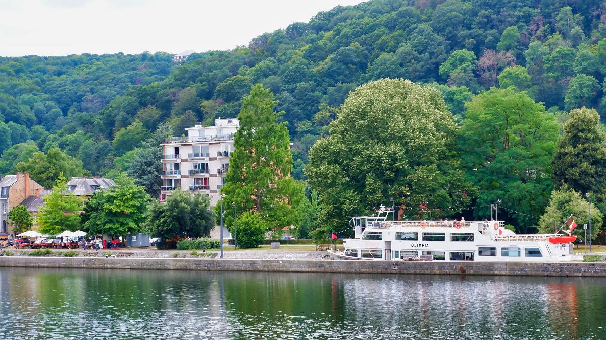 namur040819068
