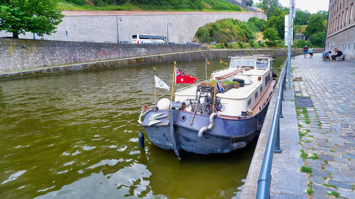 namur040819084