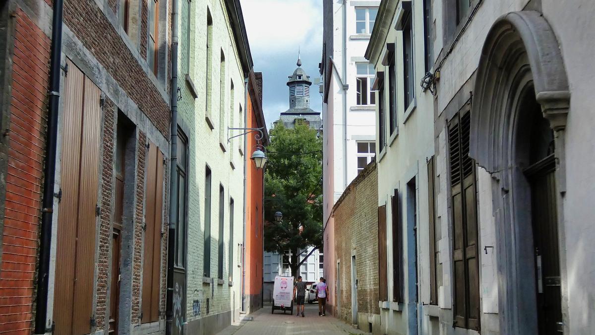 namur110819030