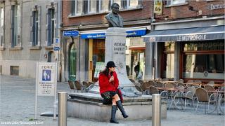 namur050409036