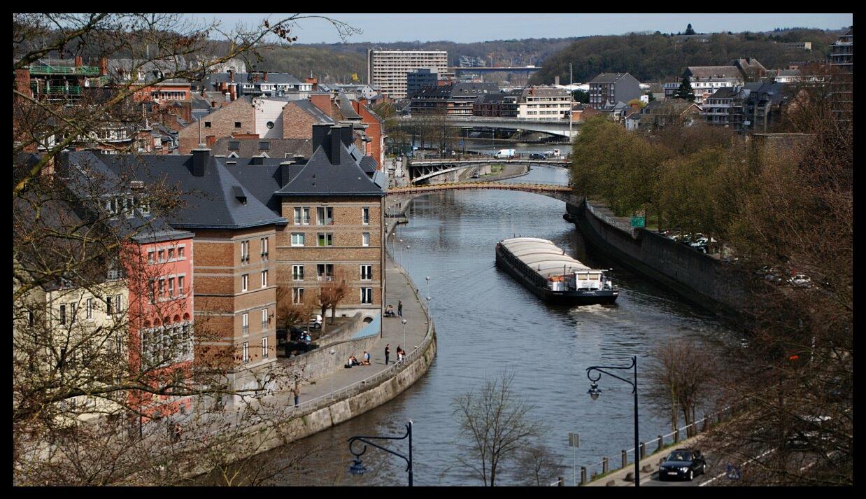 namur2004130080