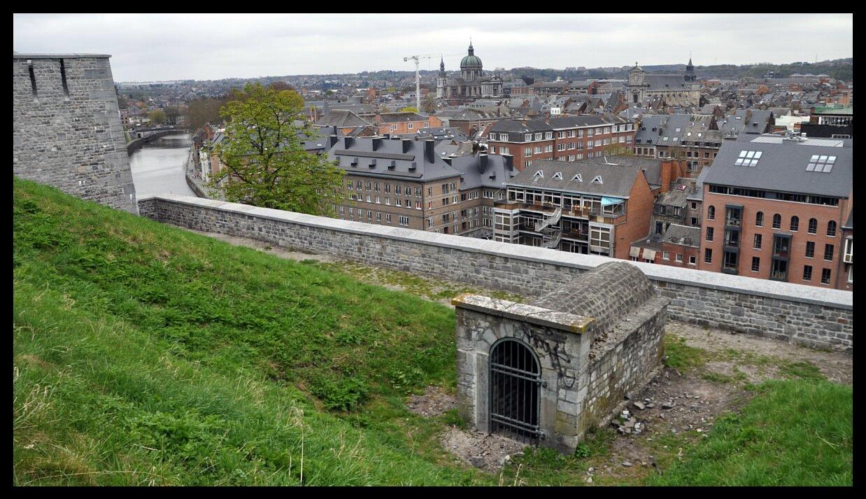 namur2804130035