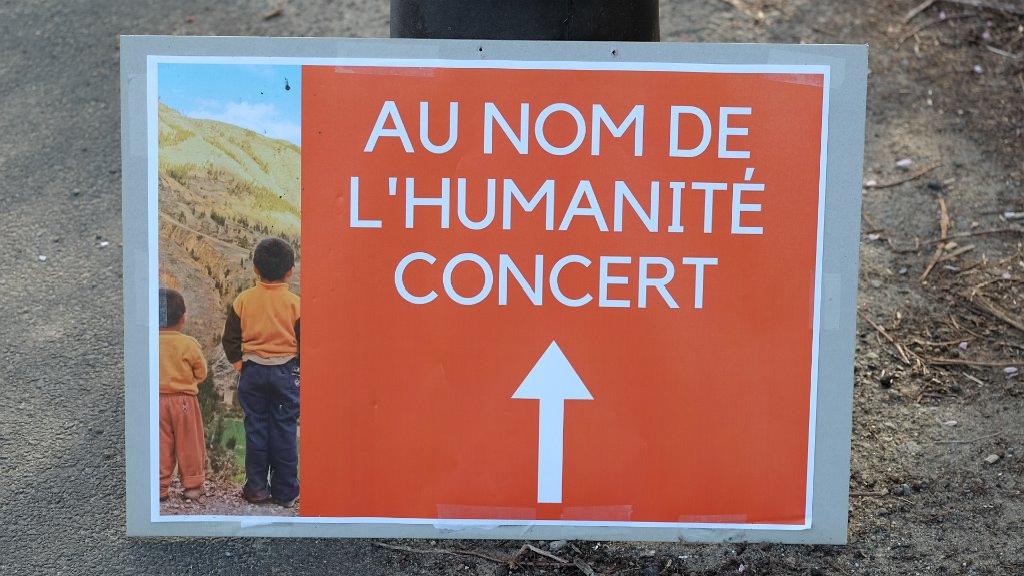 namur020417002