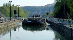 namur230417066