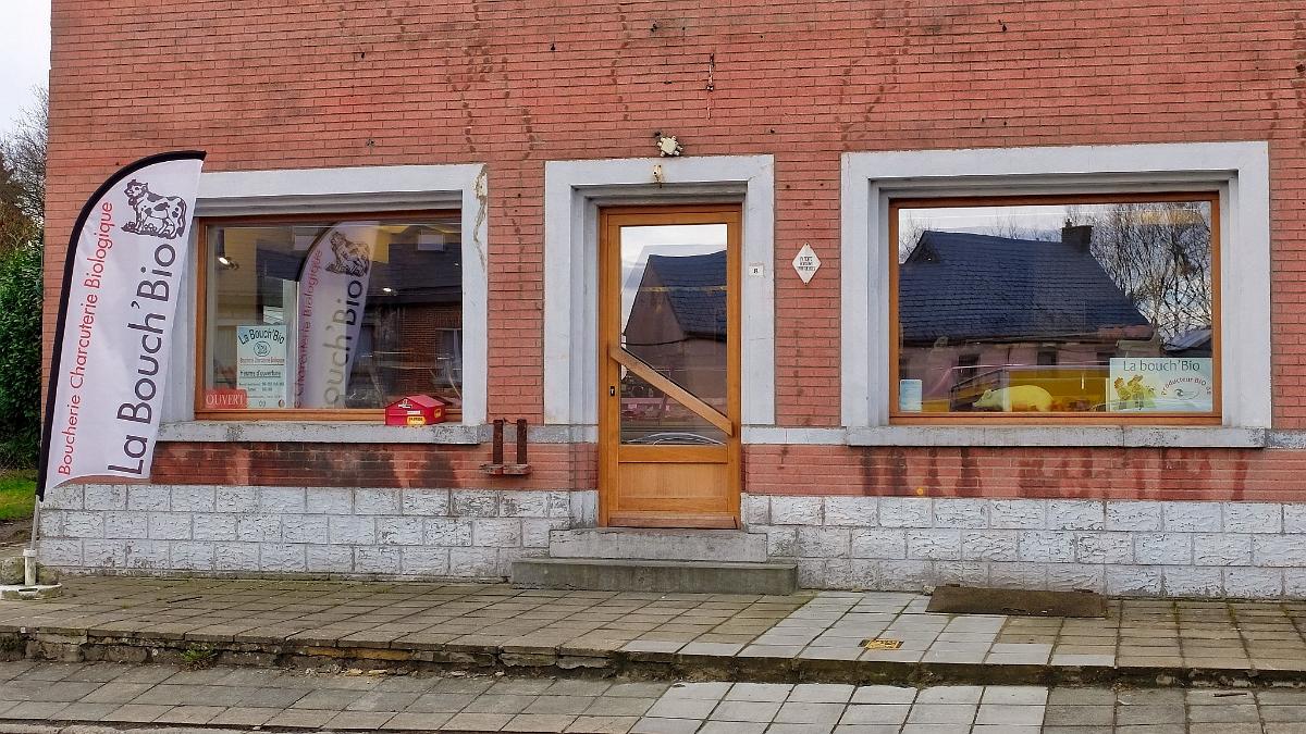 namur010418064