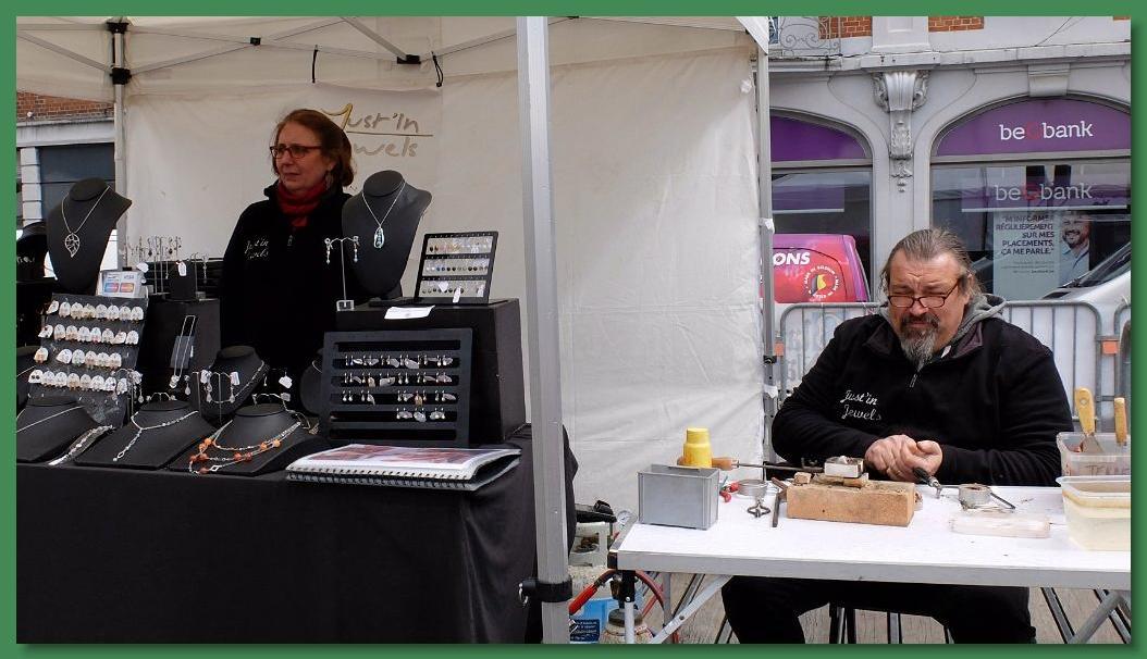 namur0804180163