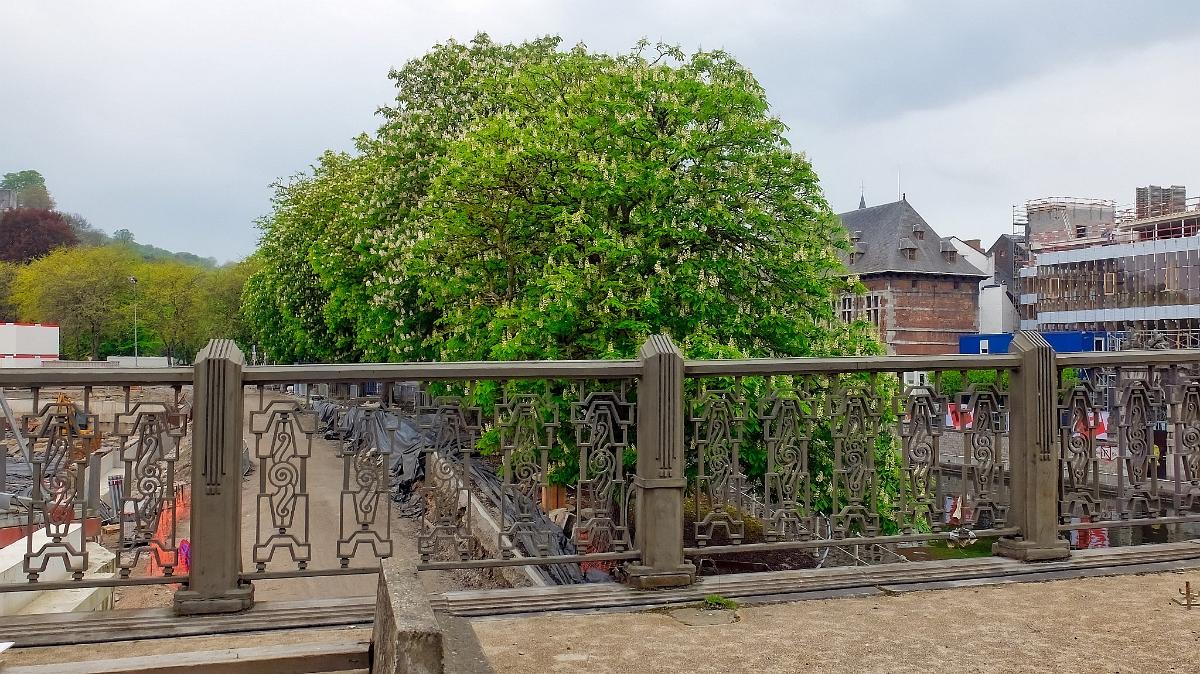 namur2904180066