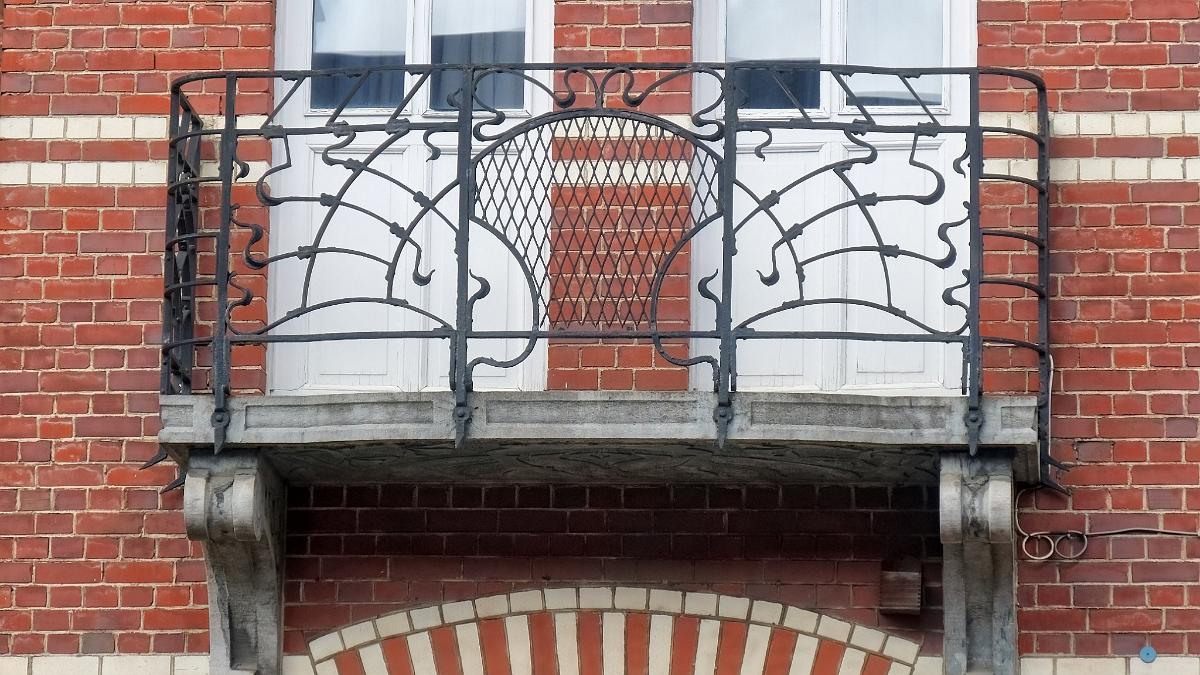 namur2904180082
