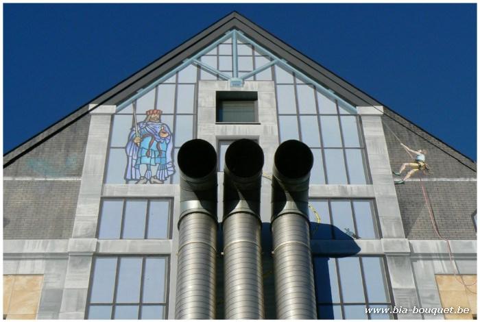 namur031206001
