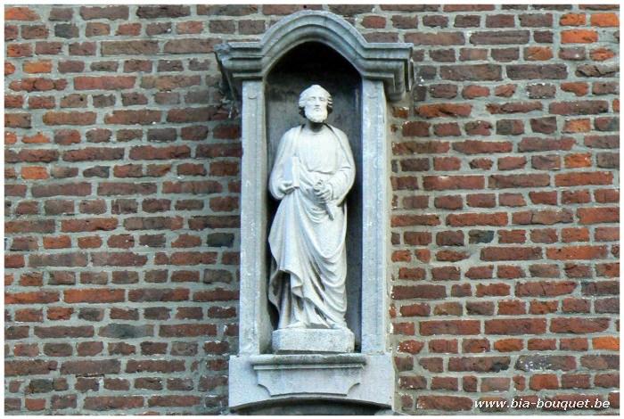 namur101206008