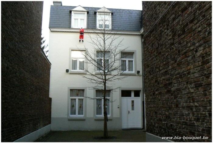 namur101206025