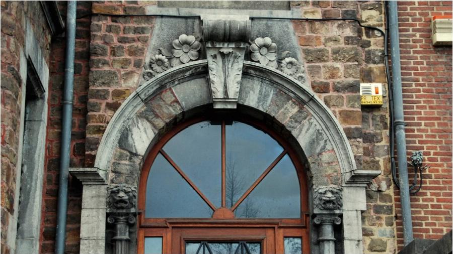 namur061209008