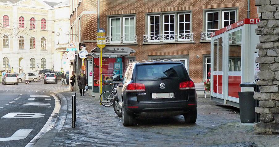 namur271209078