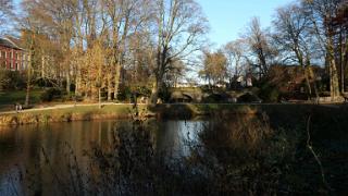 namur041216070