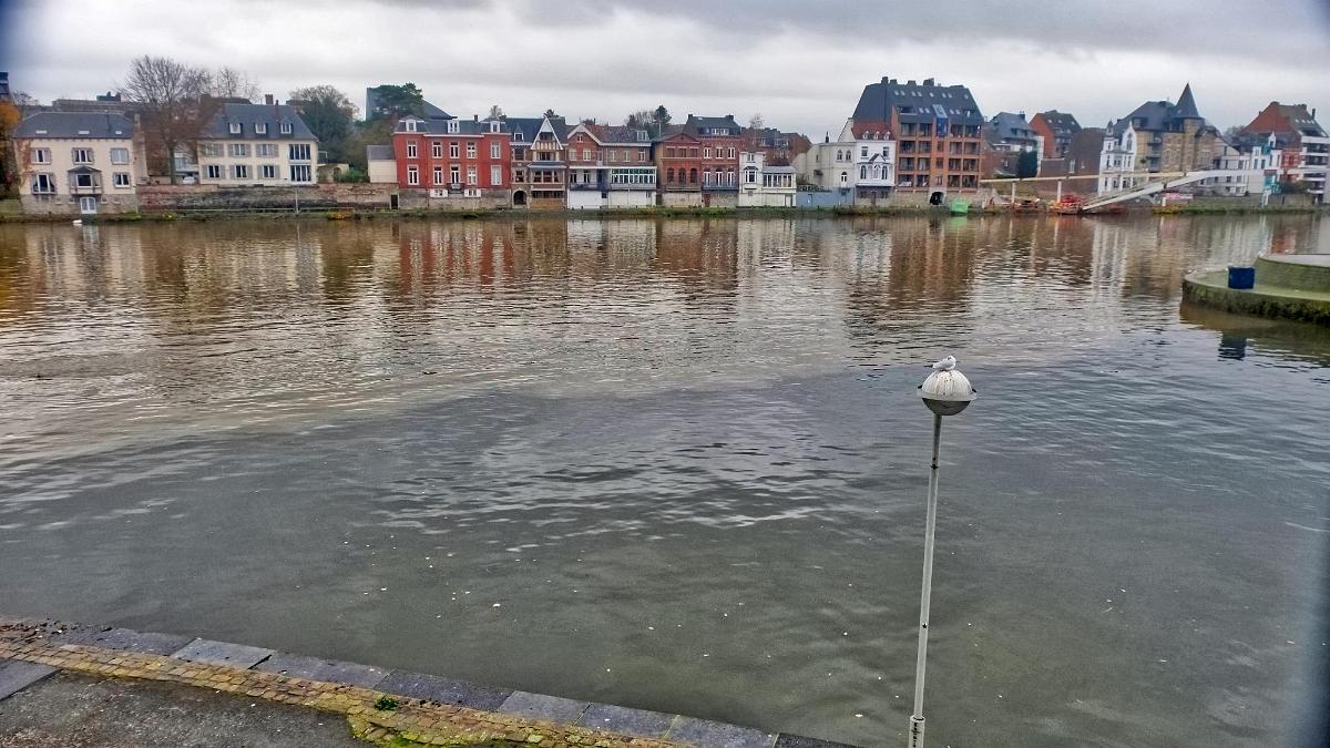 namur0912180113