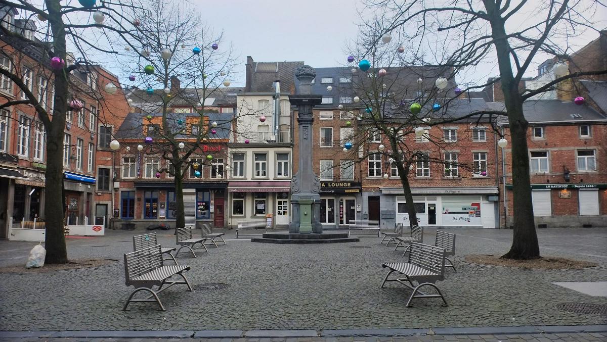 namur301218049