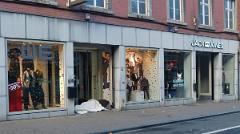 namur301218060