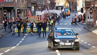 namur011219078