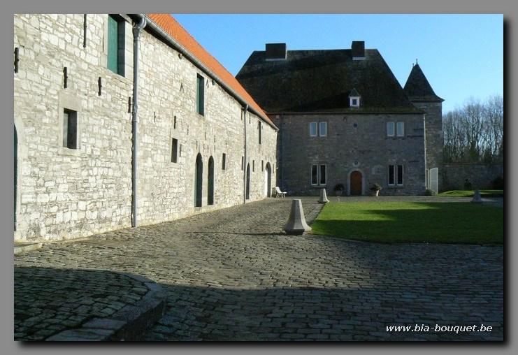 namur110207012