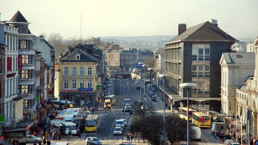 namur010209041