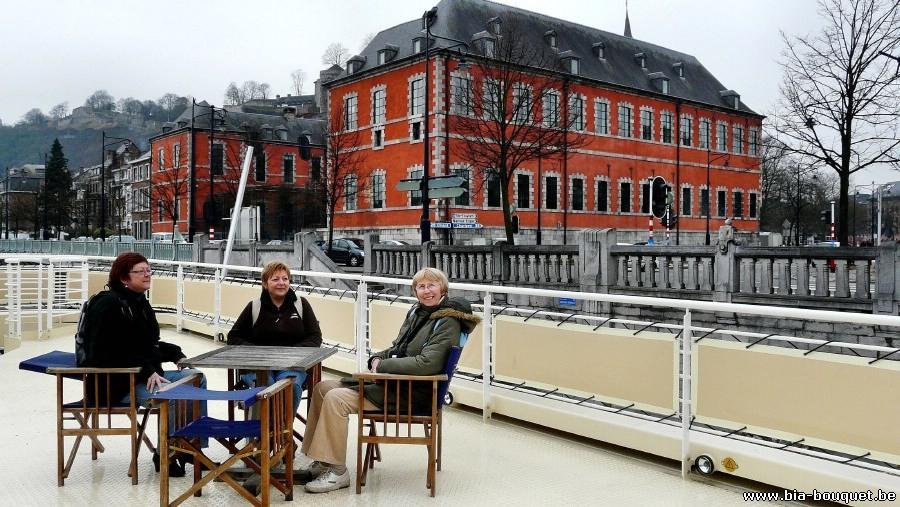 namur220209075