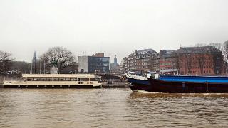 namur010209032