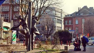 namur010209040