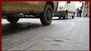 namur060211066