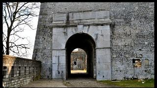 namur130211096