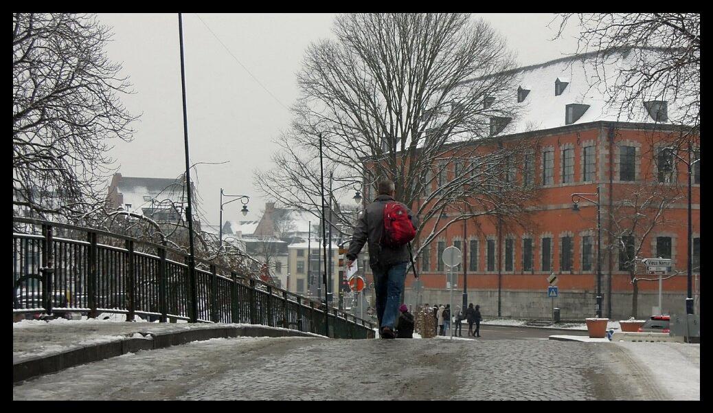 namur0502120136