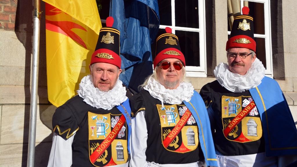 namur0902140036